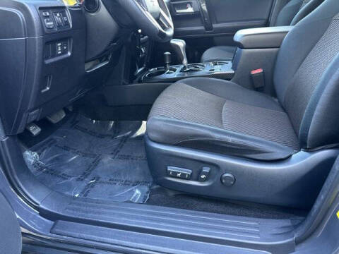 2024 Toyota 4Runner TRD Off-Road