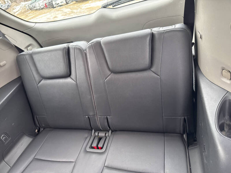 2006 Subaru B9 Tribeca Ltd. 7-Pass.