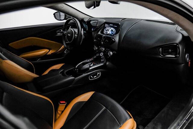 2020 Aston Martin Vantage