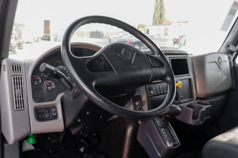 2019 International DuraStar 4300