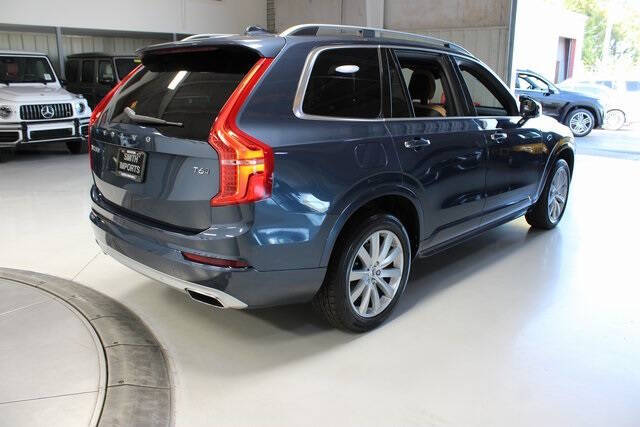 2018 Volvo XC90 T6 Momentum