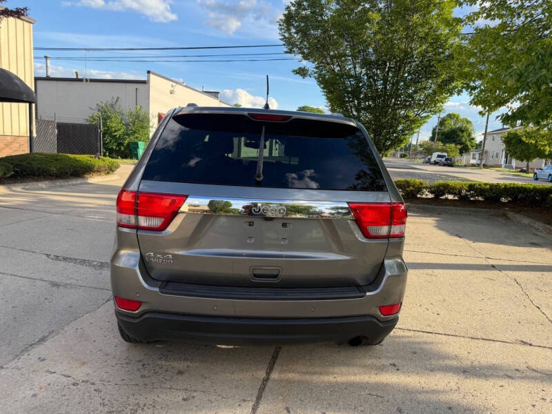 2011 Jeep Grand Cherokee Laredo