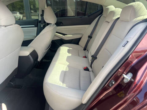 2023 Nissan Altima 2.5 SV