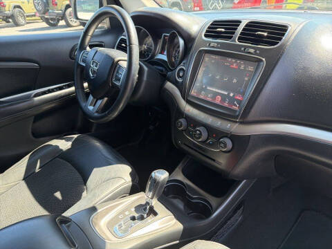 2018 Dodge Journey Crossroad