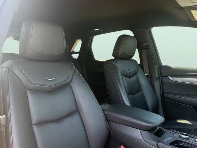 2023 Cadillac XT5 Luxury