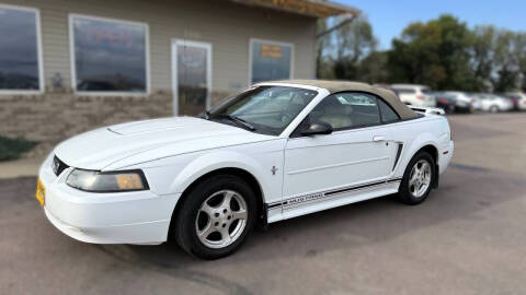 2003 Ford Mustang Deluxe