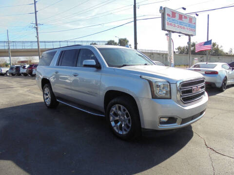 2017 GMC Yukon XL SLT