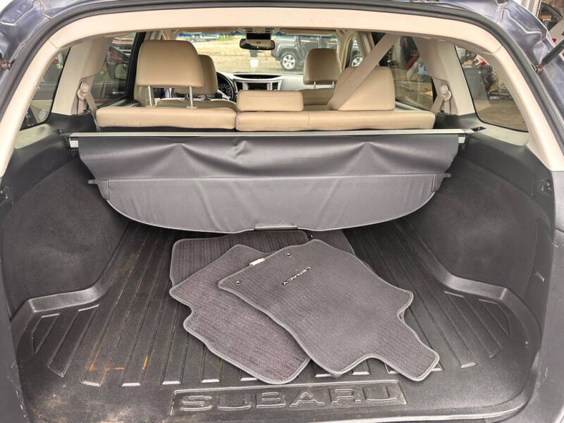2013 Subaru Outback 2.5i Limited