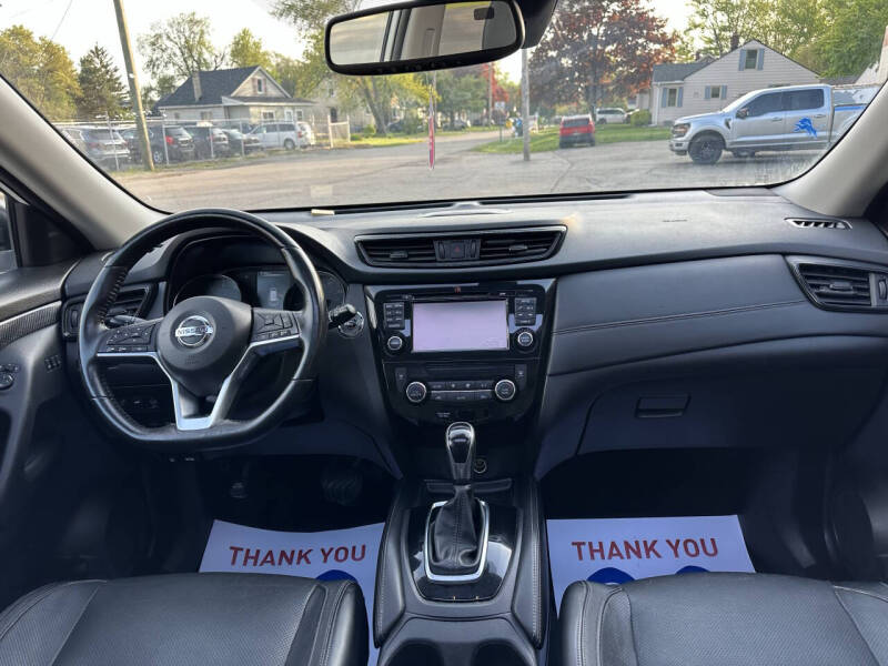 2017 Nissan Rogue SL