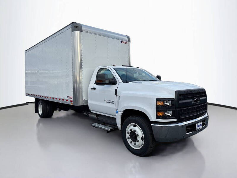 2023 Chevrolet Silverado 5500HD