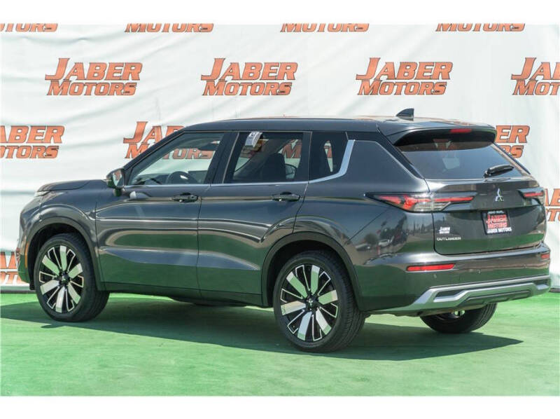 2025 Mitsubishi Outlander Trail Edition