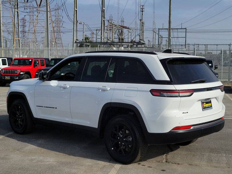 2026 Jeep Grand Cherokee Altitude