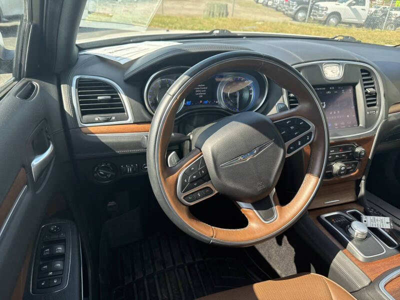 2018 Chrysler 300 C