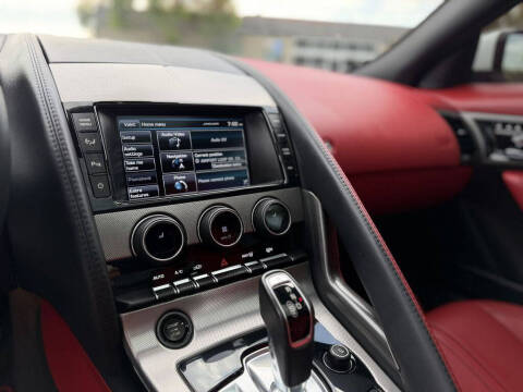 2015 Jaguar F-TYPE