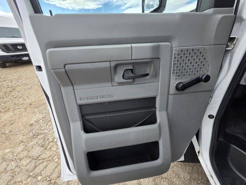 2014 Ford E-Series