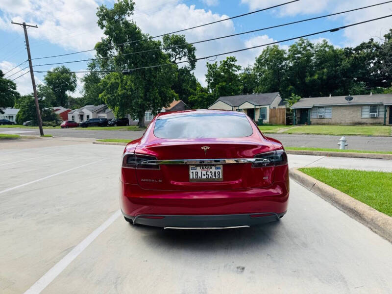 2014 Tesla Model S