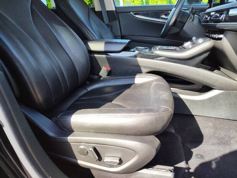 2023 Lincoln Nautilus Standard