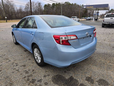 2012 Toyota Camry LE