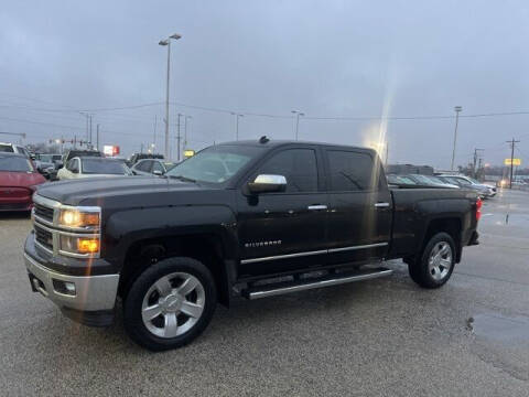 2014 Chevrolet Silverado 1500 for sale at Sam Leman Ford in Bloomington IL