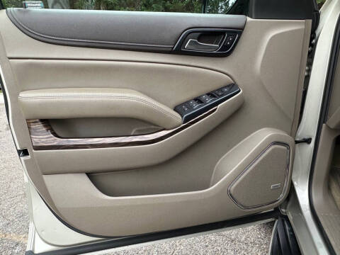 2017 GMC Yukon XL SLE