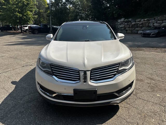 2016 Lincoln MKX for sale at Bowman Auto Center in Clarkston, MI