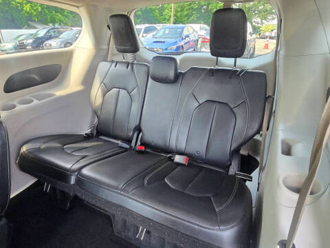 2021 Chrysler Voyager LXi