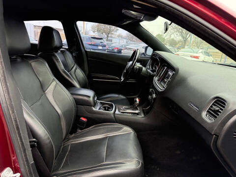 2020 Dodge Charger SXT