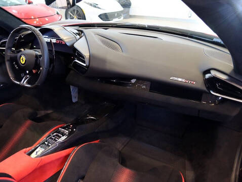 2023 Ferrari 296 GTS