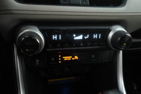 2020 Toyota RAV4 Limited