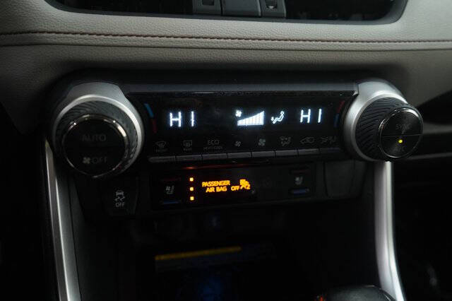 2020 Toyota RAV4 Limited