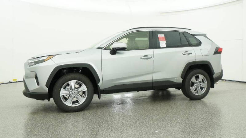 2025 Toyota RAV4 Hybrid XLE