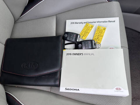 2016 Kia Sedona EX