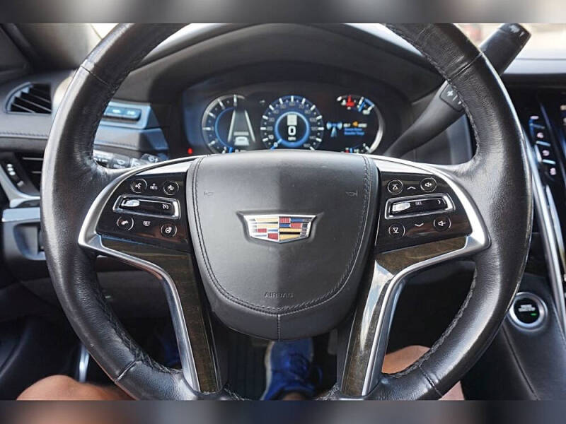 2019 Cadillac Escalade Platinum