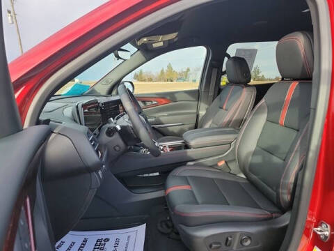 2025 Chevrolet Traverse RS