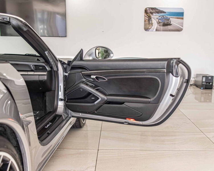 2017 Porsche 911 Turbo