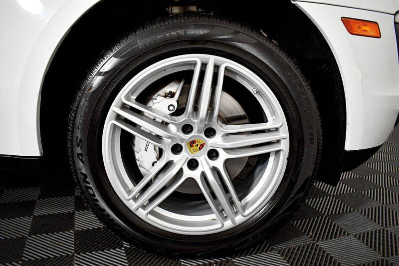 2016 Porsche Macan S