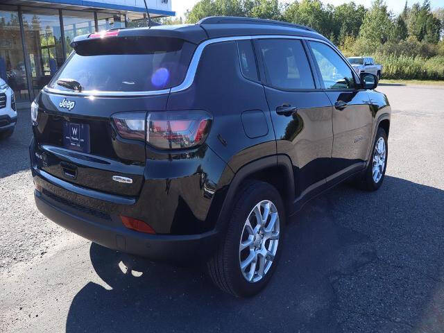 2023 Jeep Compass Latitude Lux