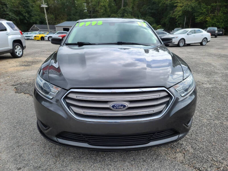 2017 Ford Taurus SE