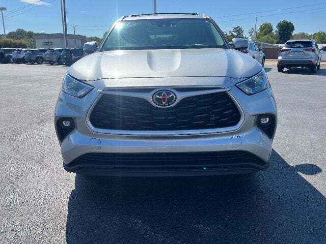 2023 Toyota Highlander 4