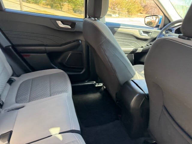2021 Ford Escape SE