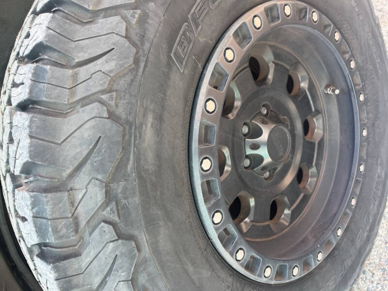 2010 Nissan Pathfinder LE