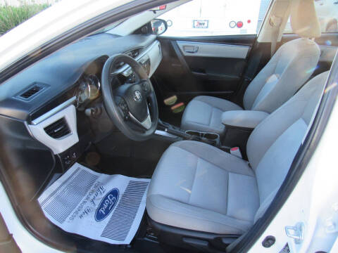 2016 Toyota Corolla LE