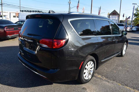 2019 Chrysler Pacifica Touring L