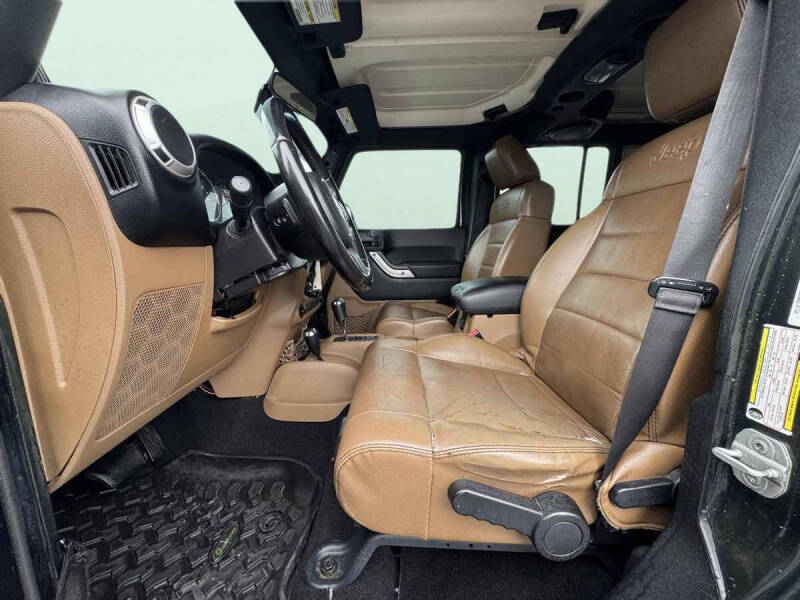 2011 Jeep Wrangler Unlimited Sahara