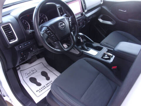 2024 Nissan Frontier SV