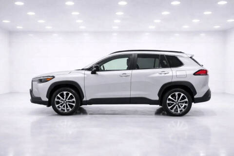 2025 Toyota Corolla Cross XLE