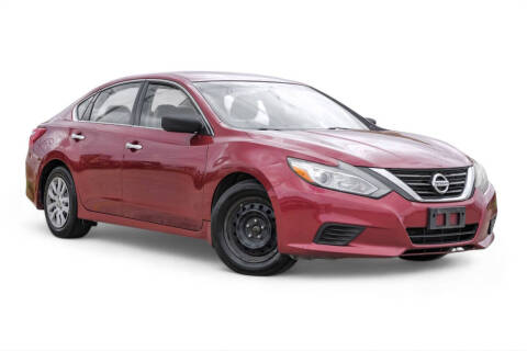 2016 Nissan Altima for sale at Village Motors in Lewisville TX