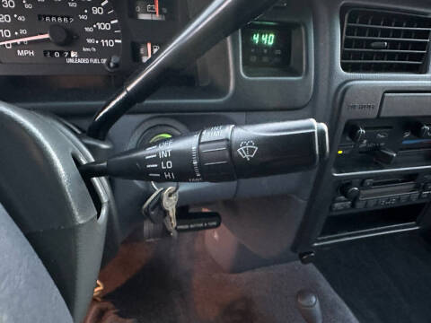 1998 Toyota T100 SR5