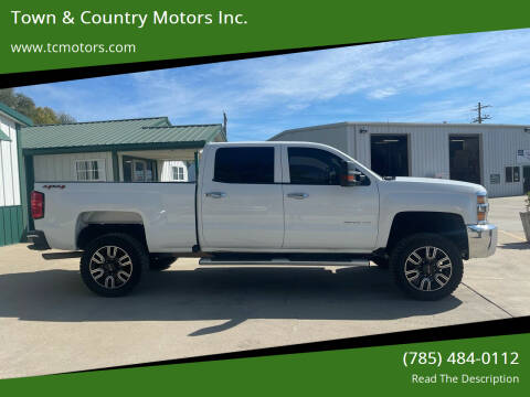 2016 Chevrolet Silverado 2500HD for sale at Town & Country Motors Inc. in Meriden KS