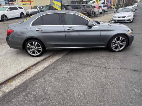 2018 Mercedes-Benz C-Class C 300